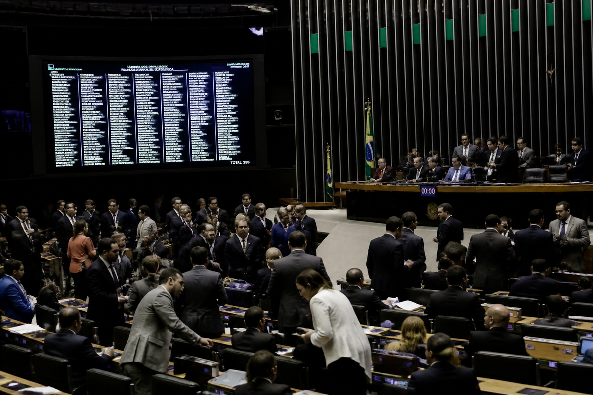 Câmara aprova marco regulatório da inteligência artificial em segundo turno