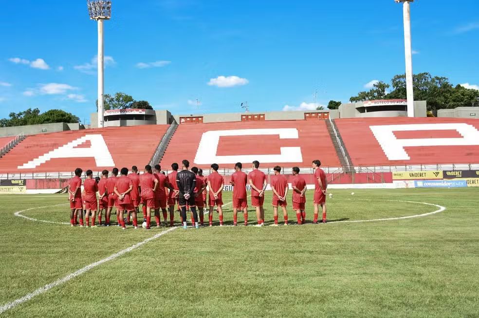 Faz o PIX, Embaixador: Como a SAF de Gusttavo Lima impulsiona a nova fase do Paranavaí